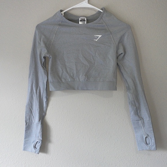 Gymshark Tops - Gymshark | light grey ribbed long sleeve crop top sz M